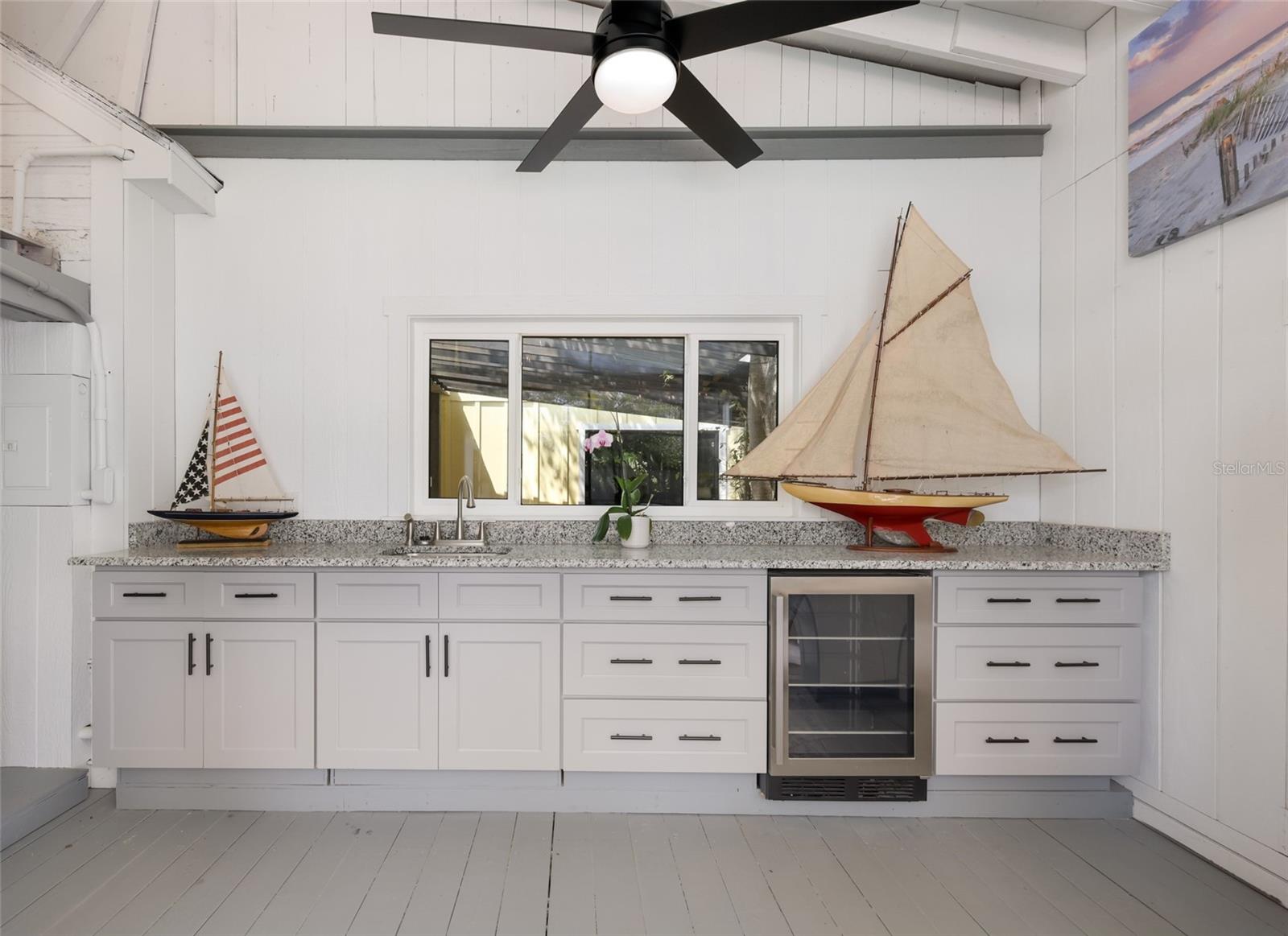 Image 31 of 62 For 7030 Poinsettia Avenue