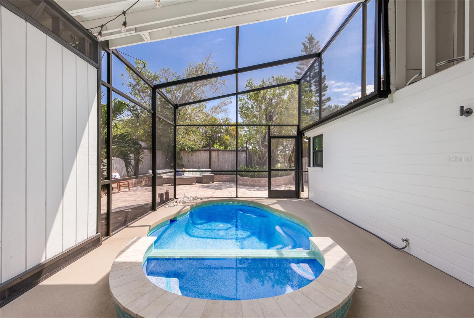 Image 34 of 62 For 7030 Poinsettia Avenue