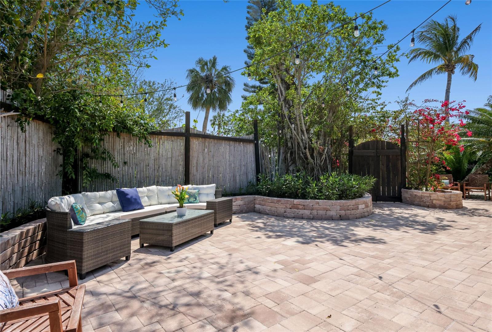 Image 36 of 62 For 7030 Poinsettia Avenue