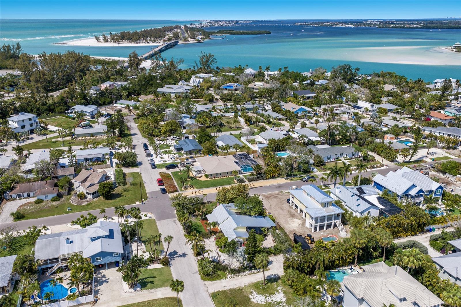 Image 44 of 62 For 7030 Poinsettia Avenue