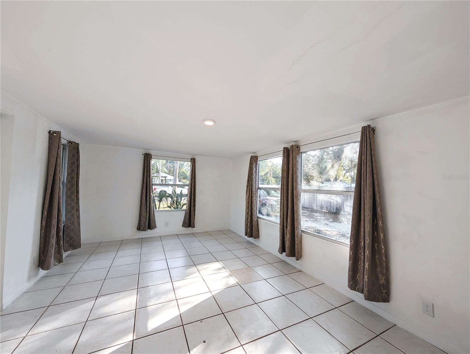 Image 14 of 18 For 1119 40th Street