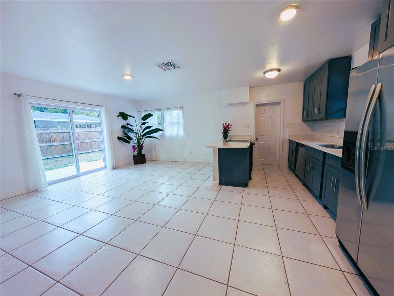 Image 2 of 18 For 1119 40th Street