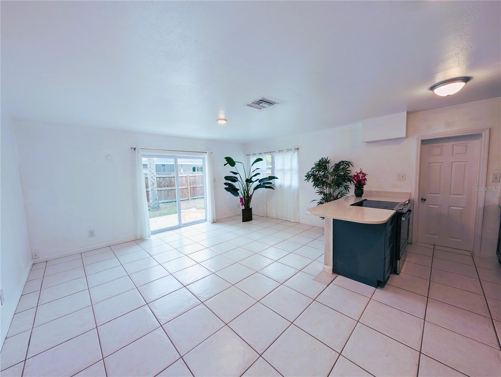 Image 8 of 18 For 1119 40th Street