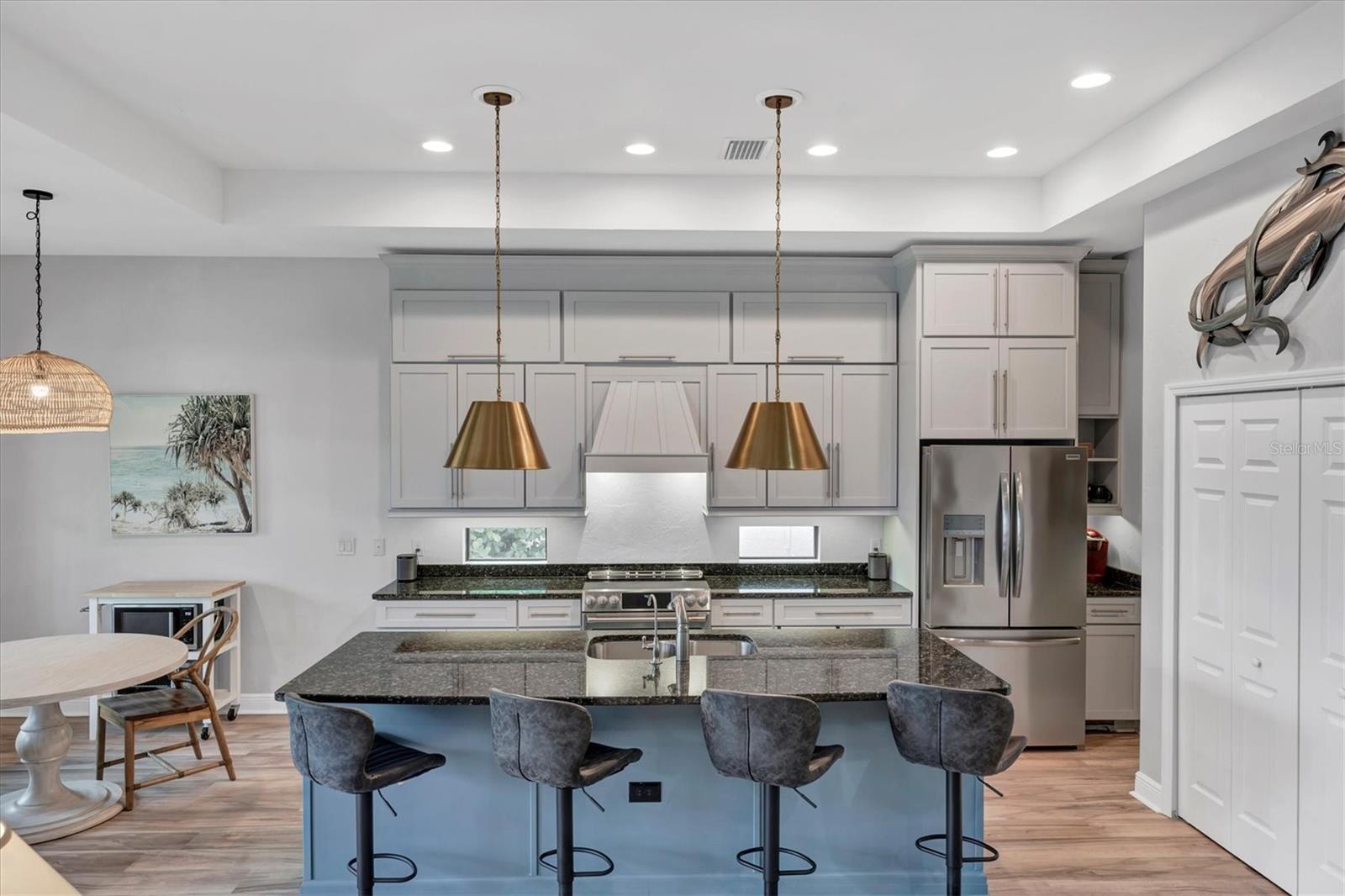 Image 13 of 52 For 5819 Title Row Drive