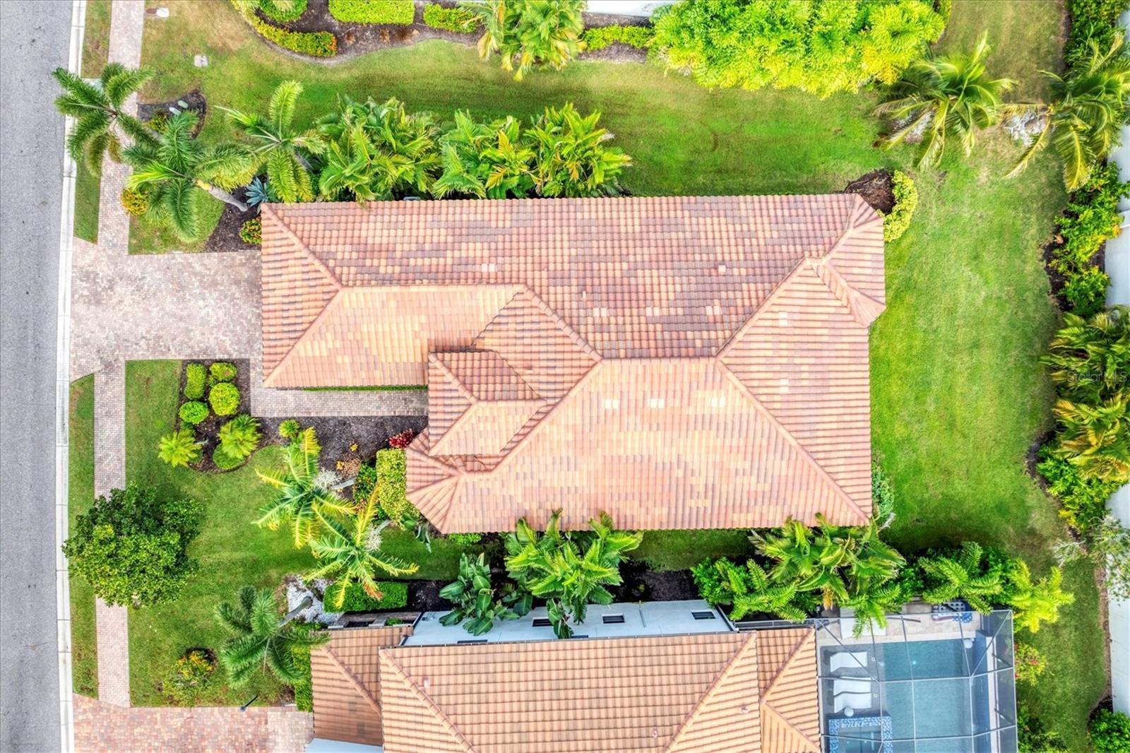 Image 36 of 52 For 5819 Title Row Drive