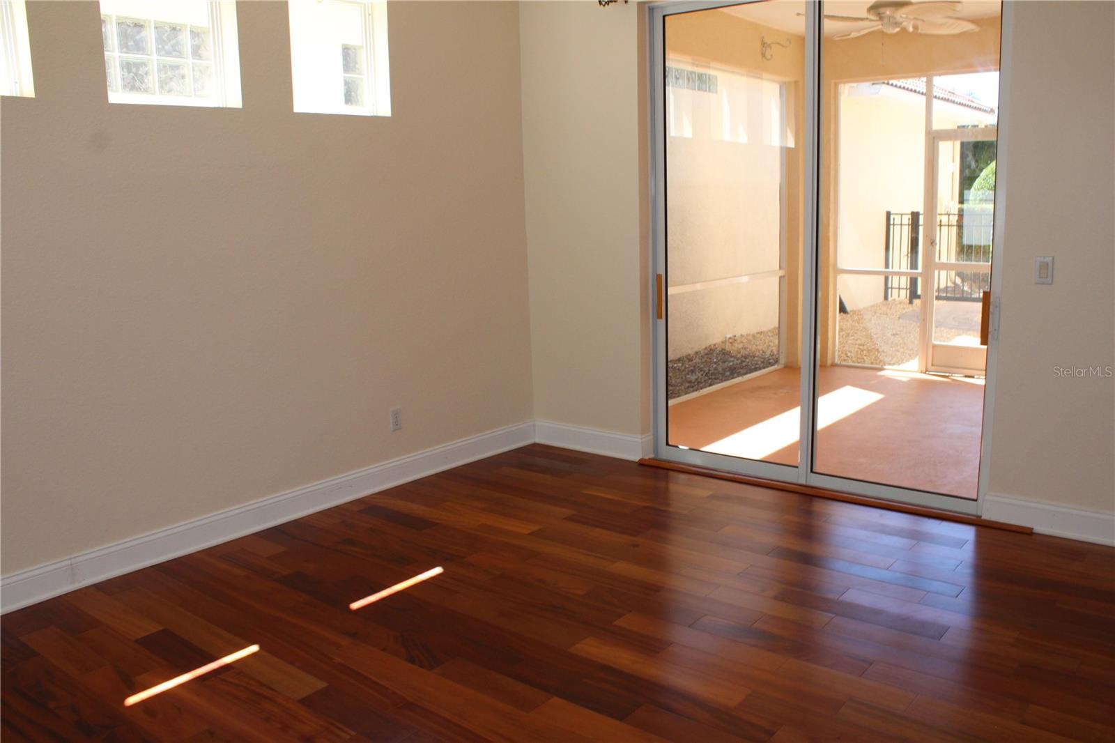 Image 13 of 47 For 7803 33rd Street E