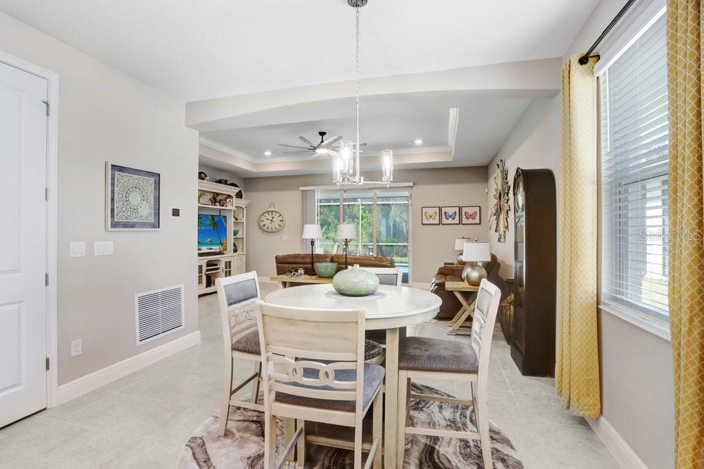 Image 17 of 42 For 8251 Tea Olive Terrace