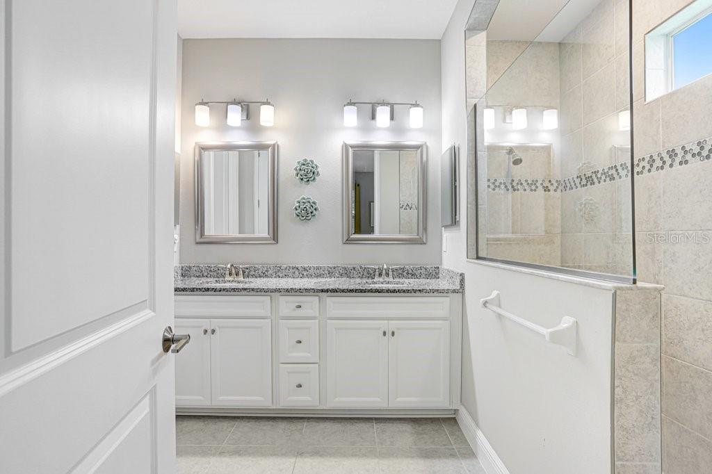 Image 23 of 42 For 8251 Tea Olive Terrace