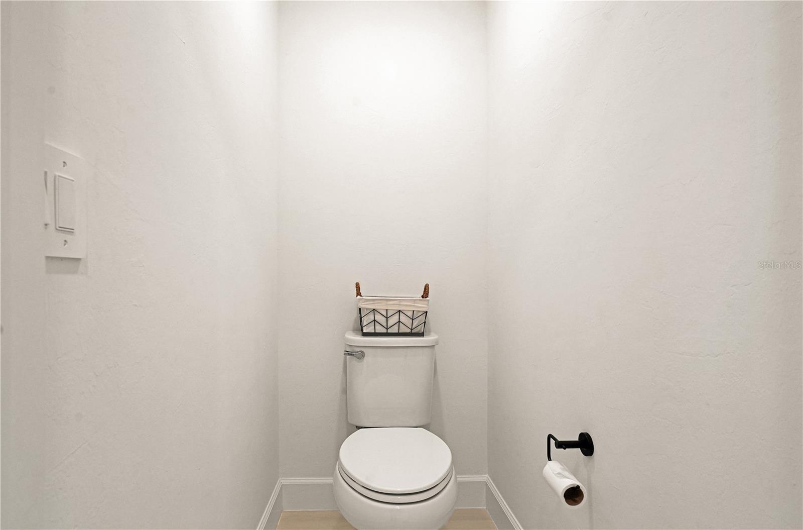 Image 31 of 61 For 6304 Winding Pine Drive