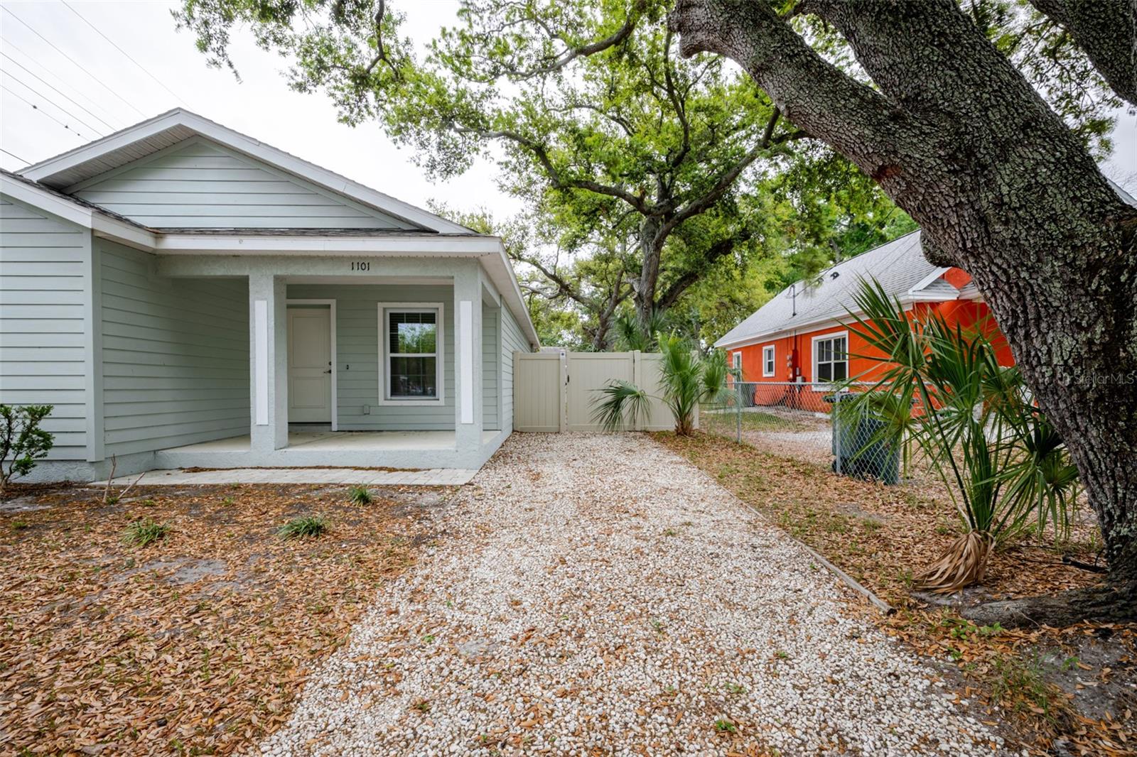 Image 11 of 60 For 1101 2nd Street W