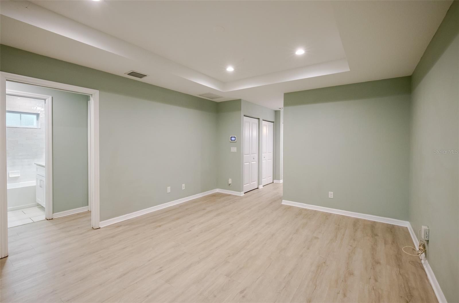 Image 19 of 60 For 1101 2nd Street W