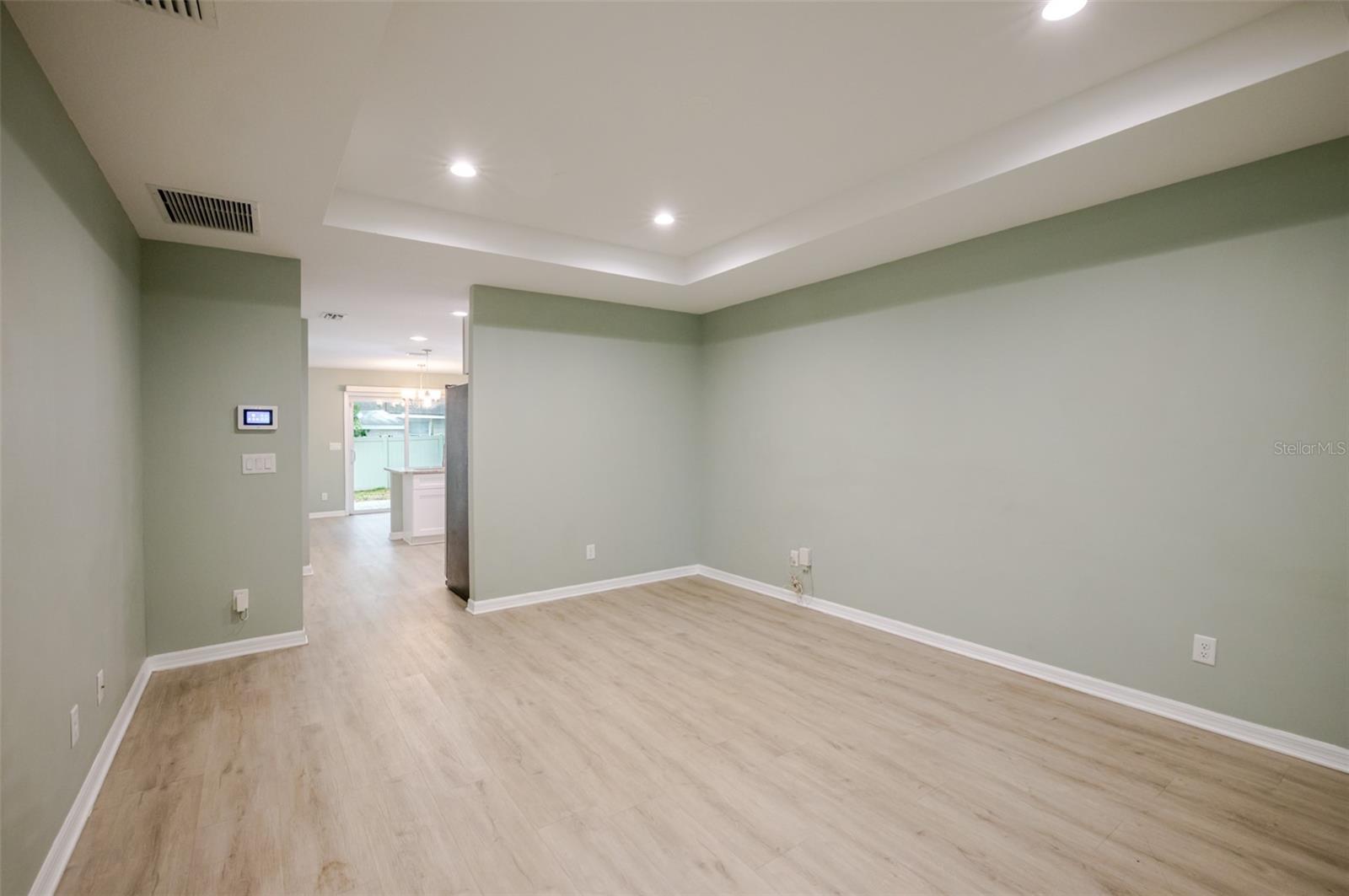 Image 21 of 60 For 1101 2nd Street W