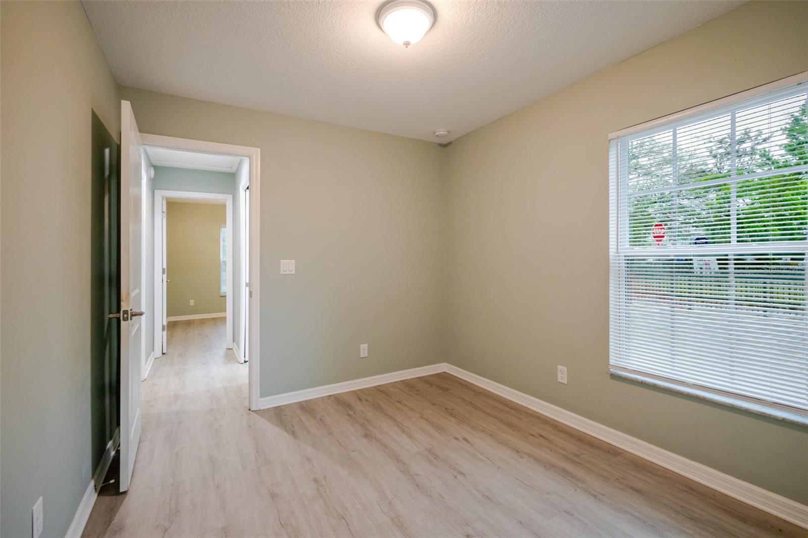 Image 38 of 60 For 1101 2nd Street W