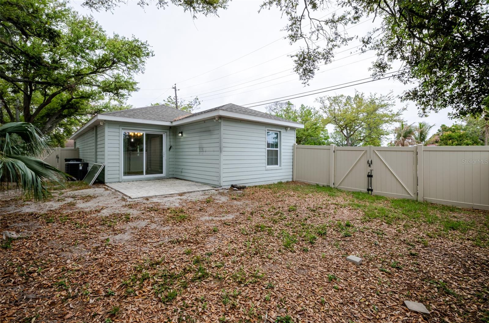 Image 8 of 60 For 1101 2nd Street W