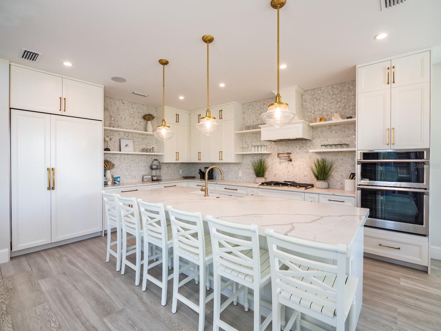 Image 14 of 69 For 419 Alamanda Road