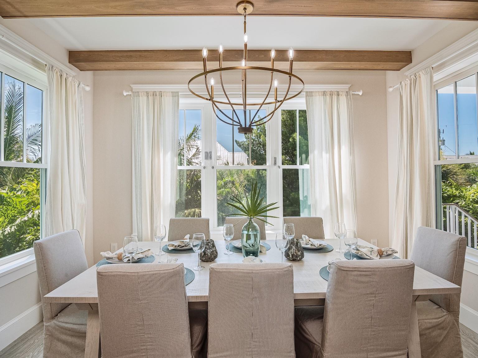 Image 19 of 69 For 419 Alamanda Road