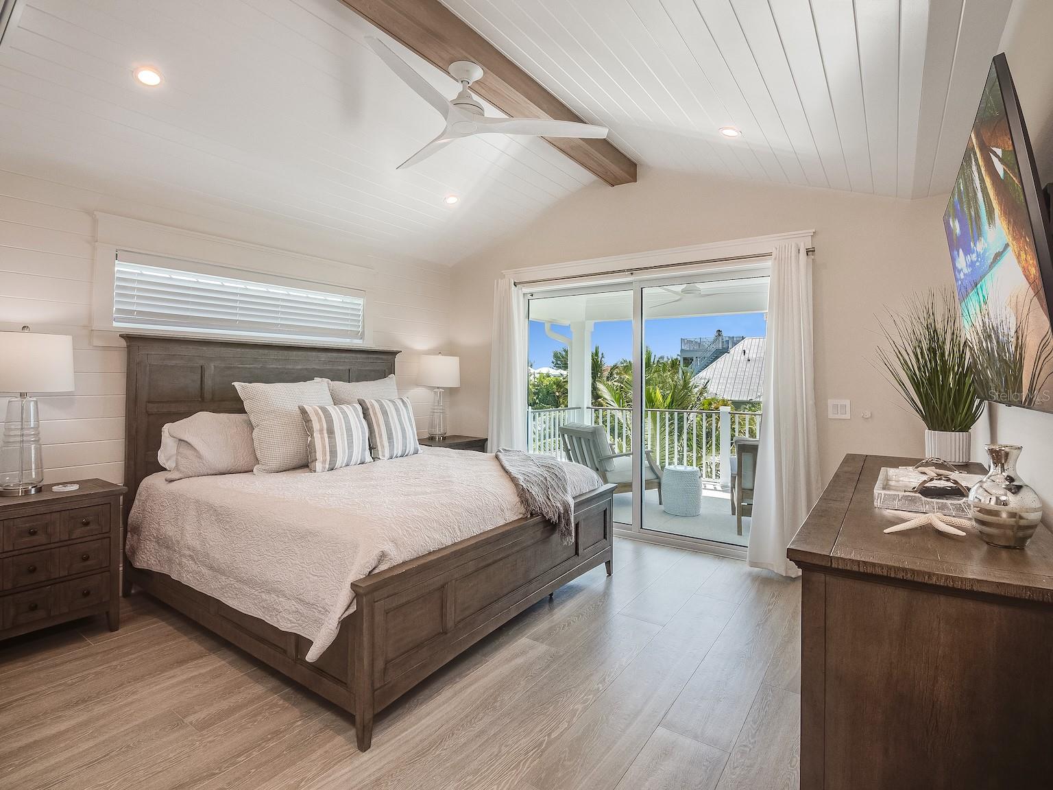 Image 35 of 69 For 419 Alamanda Road