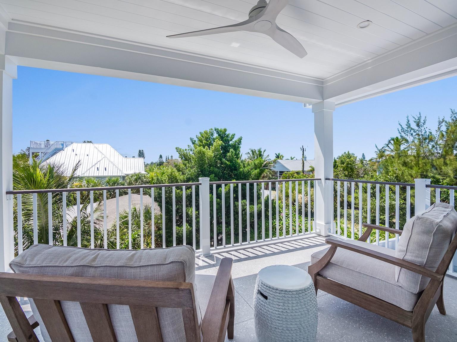 Image 36 of 69 For 419 Alamanda Road