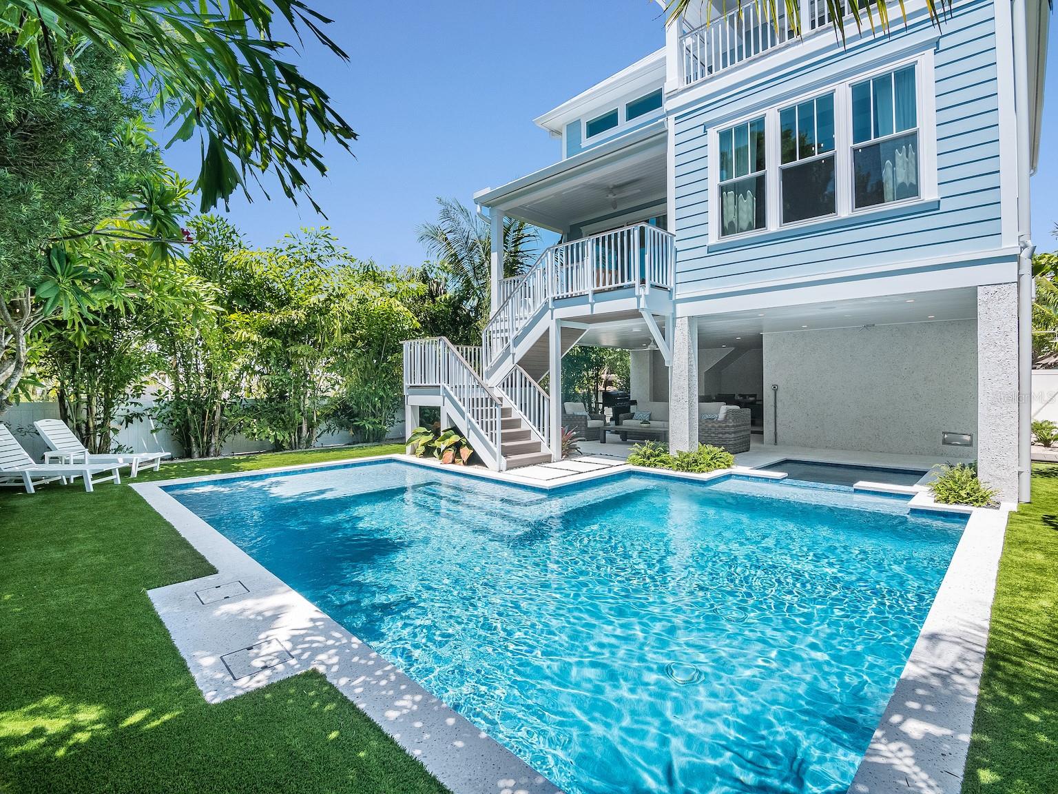 Image 43 of 69 For 419 Alamanda Road