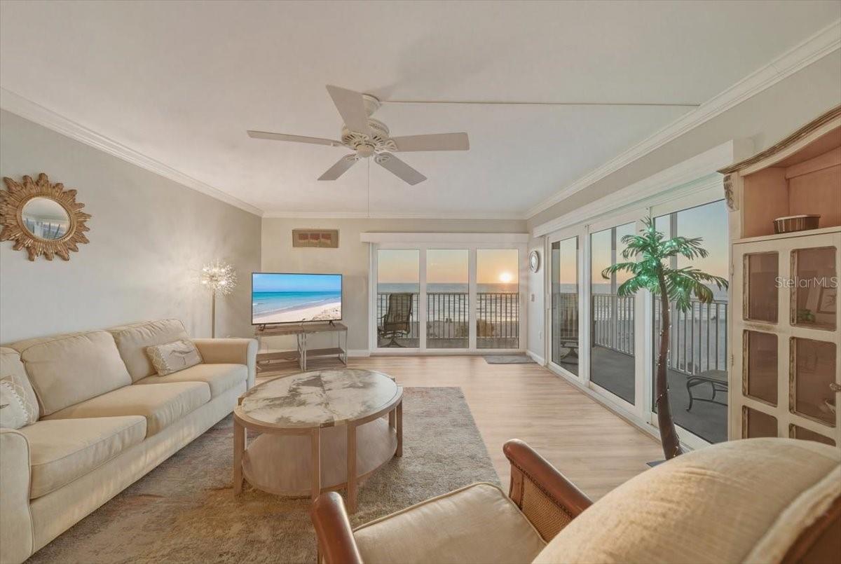 Image 3 of 77 For 633 Alhambra Road 301