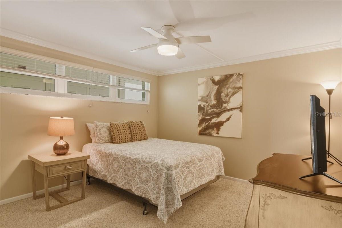 Image 49 of 77 For 633 Alhambra Road 301