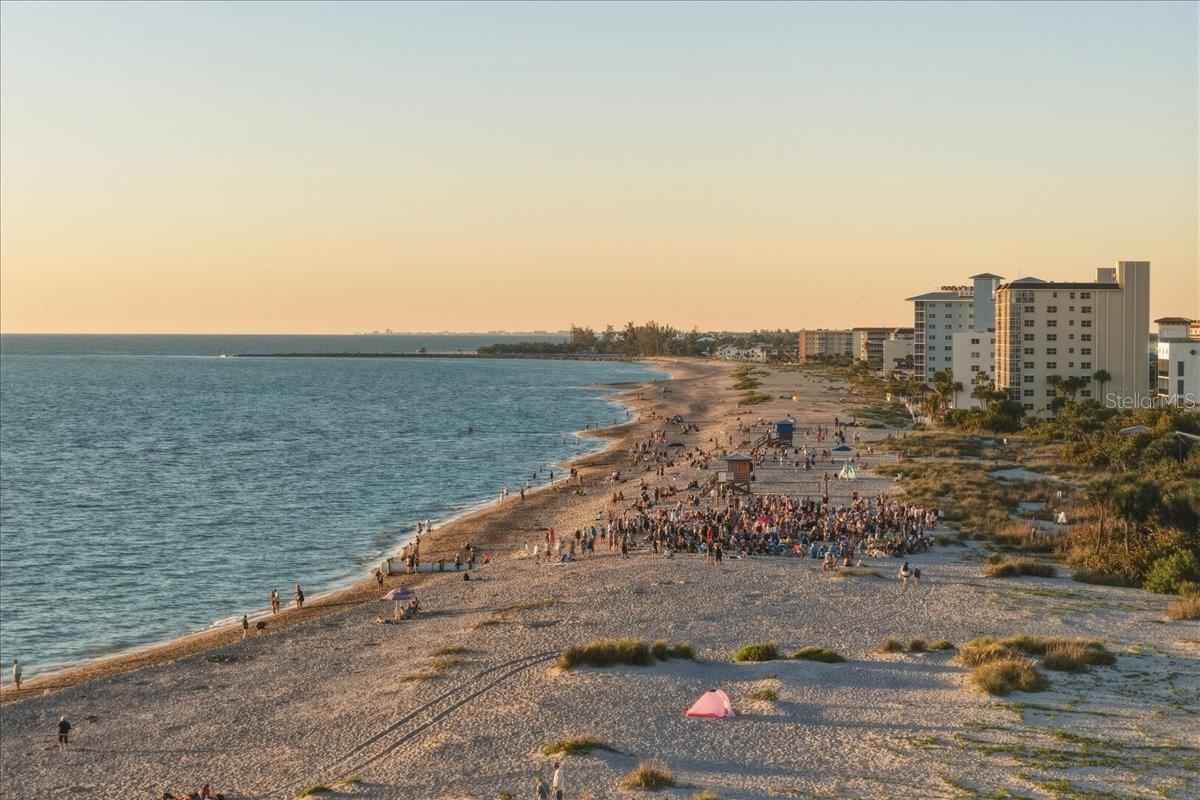 Image 53 of 77 For 633 Alhambra Road 301