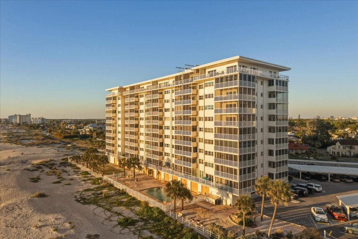 Image 70 of 77 For 633 Alhambra Road 301