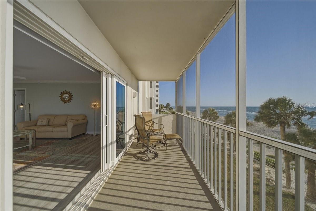 Image 9 of 77 For 633 Alhambra Road 301