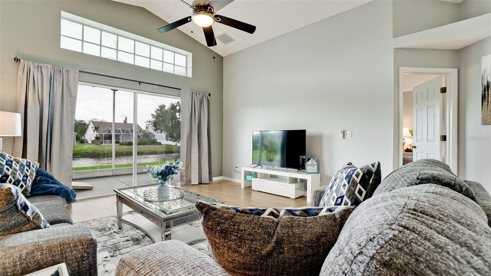 Image 12 of 76 For 4584 Runabout Way