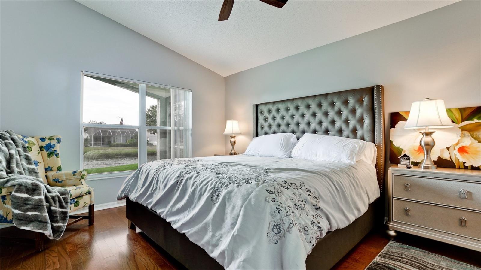 Image 18 of 76 For 4584 Runabout Way