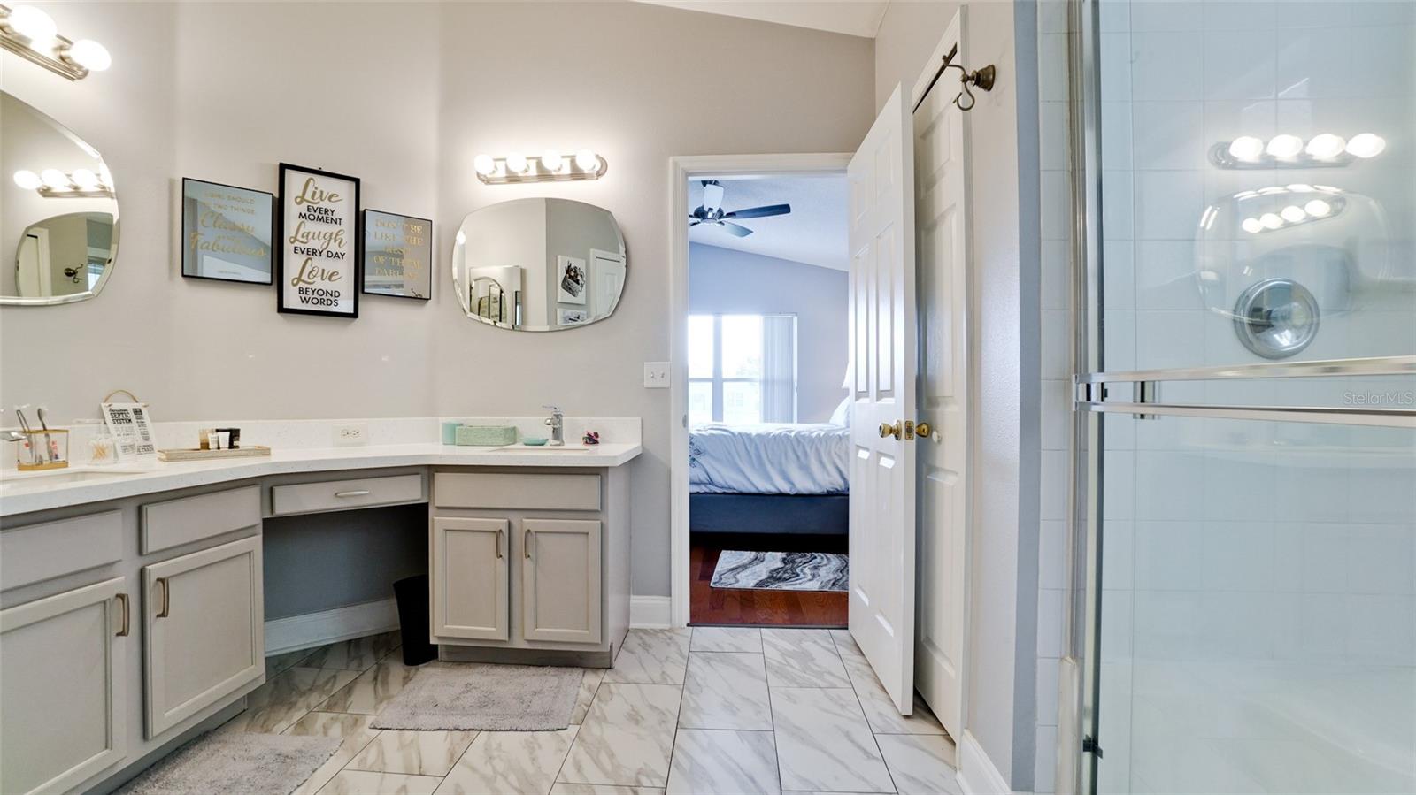 Image 19 of 76 For 4584 Runabout Way