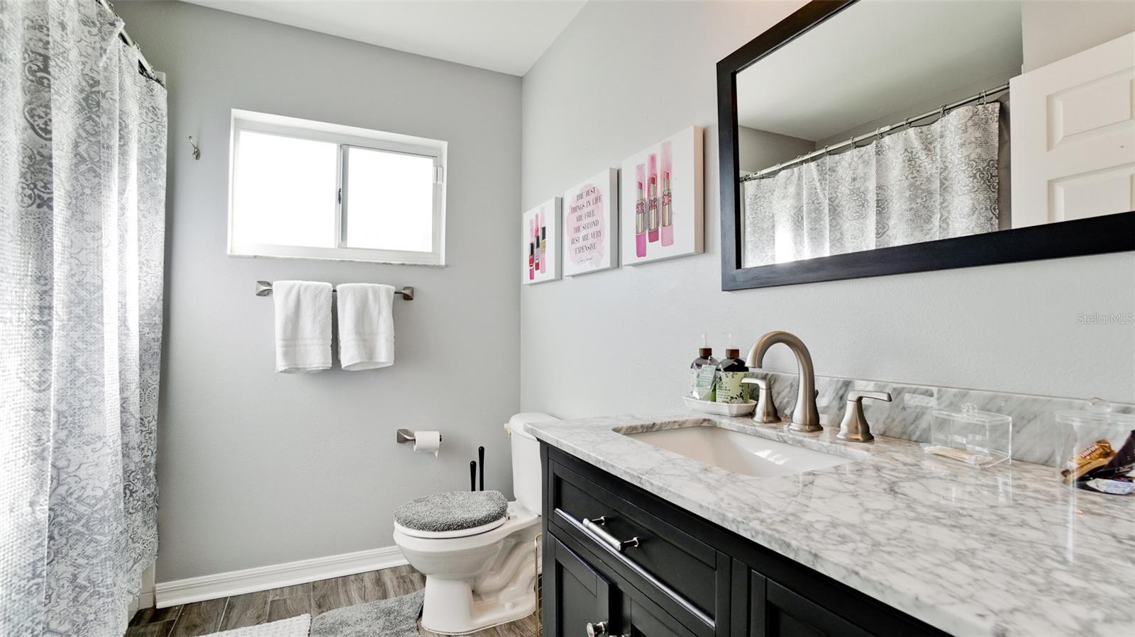 Image 23 of 76 For 4584 Runabout Way