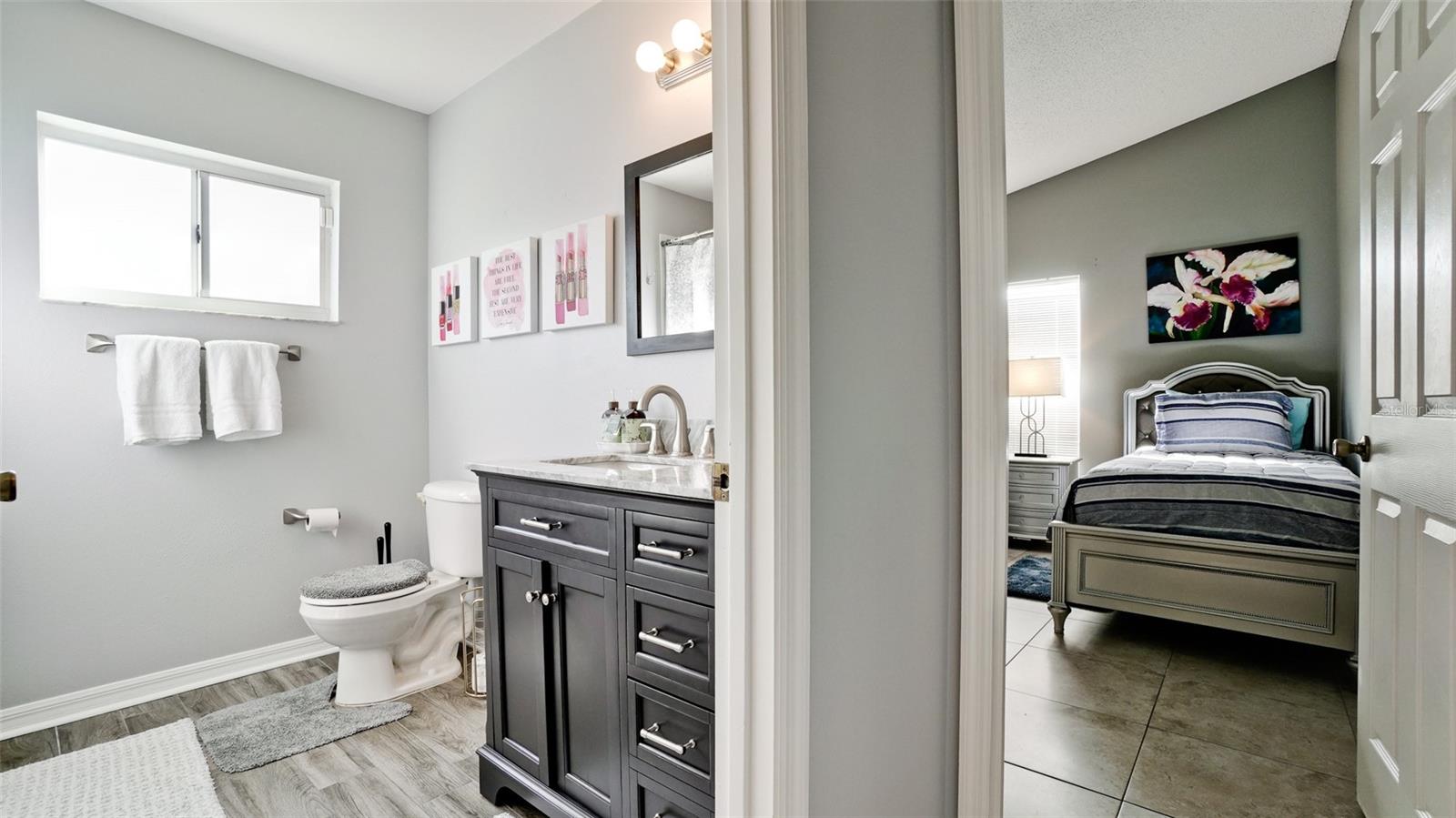 Image 24 of 76 For 4584 Runabout Way