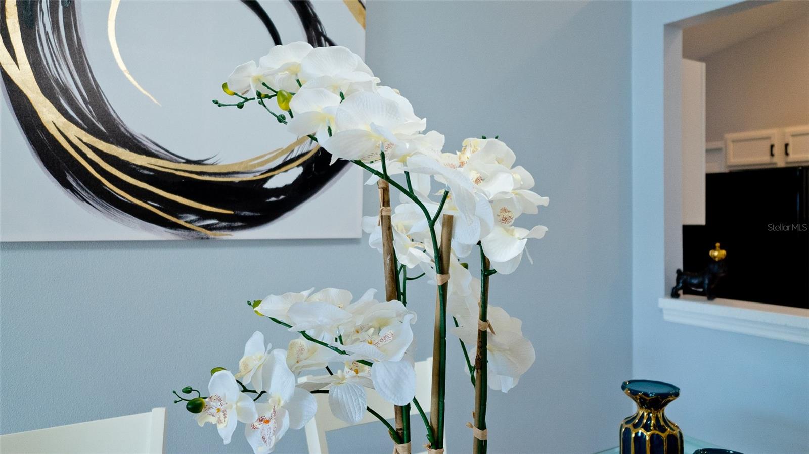 Image 27 of 76 For 4584 Runabout Way