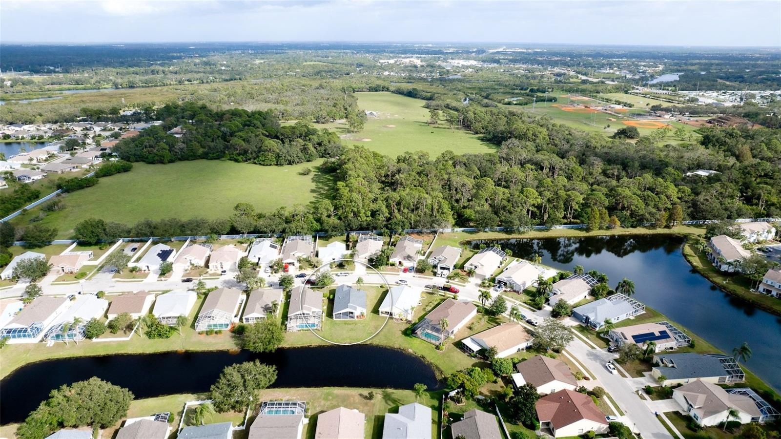 Image 48 of 76 For 4584 Runabout Way