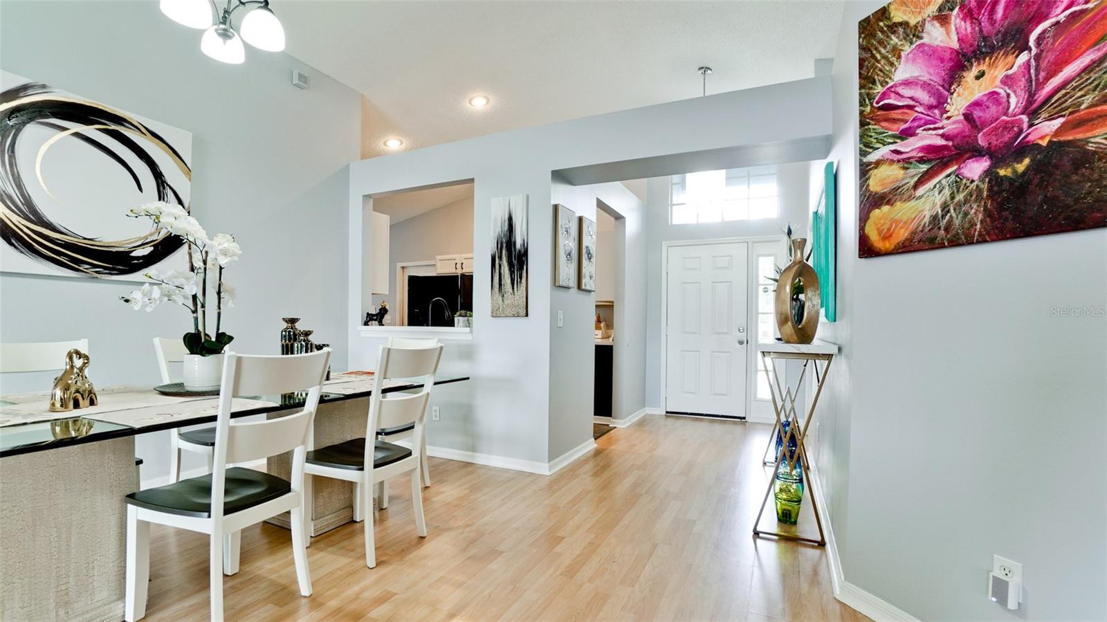 Image 6 of 76 For 4584 Runabout Way