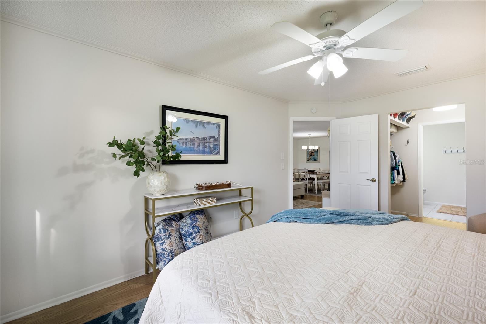 Image 22 of 38 For 7133 28th Avenue W 7133