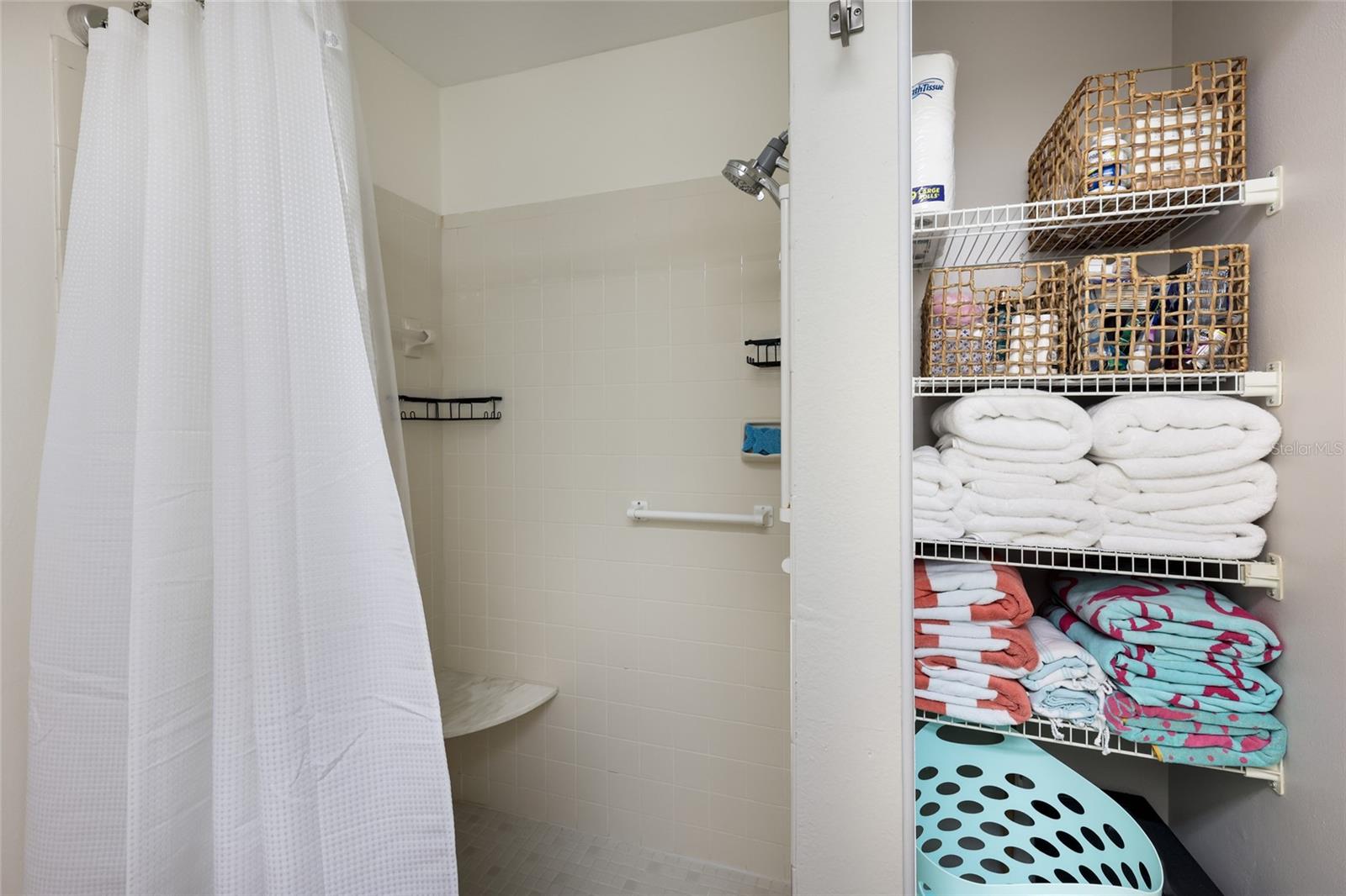 Image 25 of 38 For 7133 28th Avenue W 7133