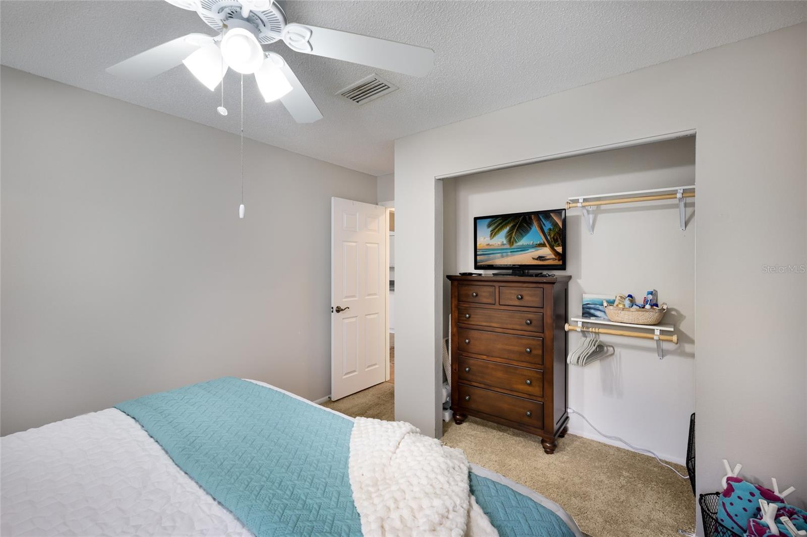 Image 27 of 38 For 7133 28th Avenue W 7133