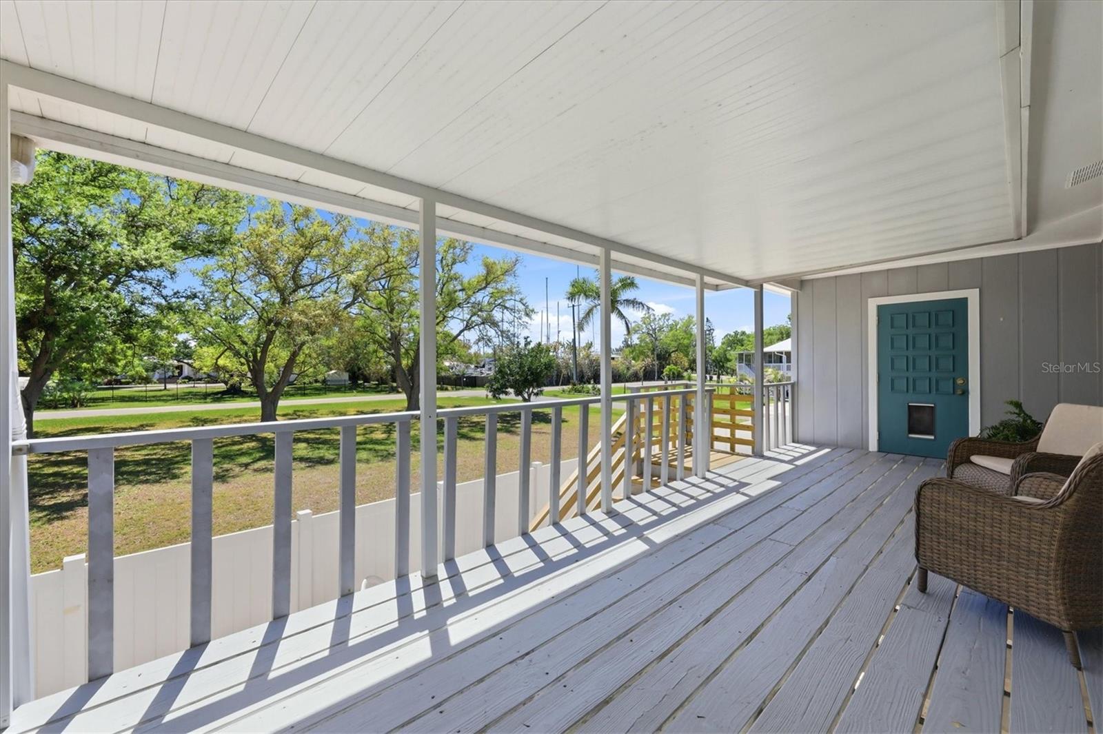 Image 13 of 59 For 1312 51st Avenue Drive W