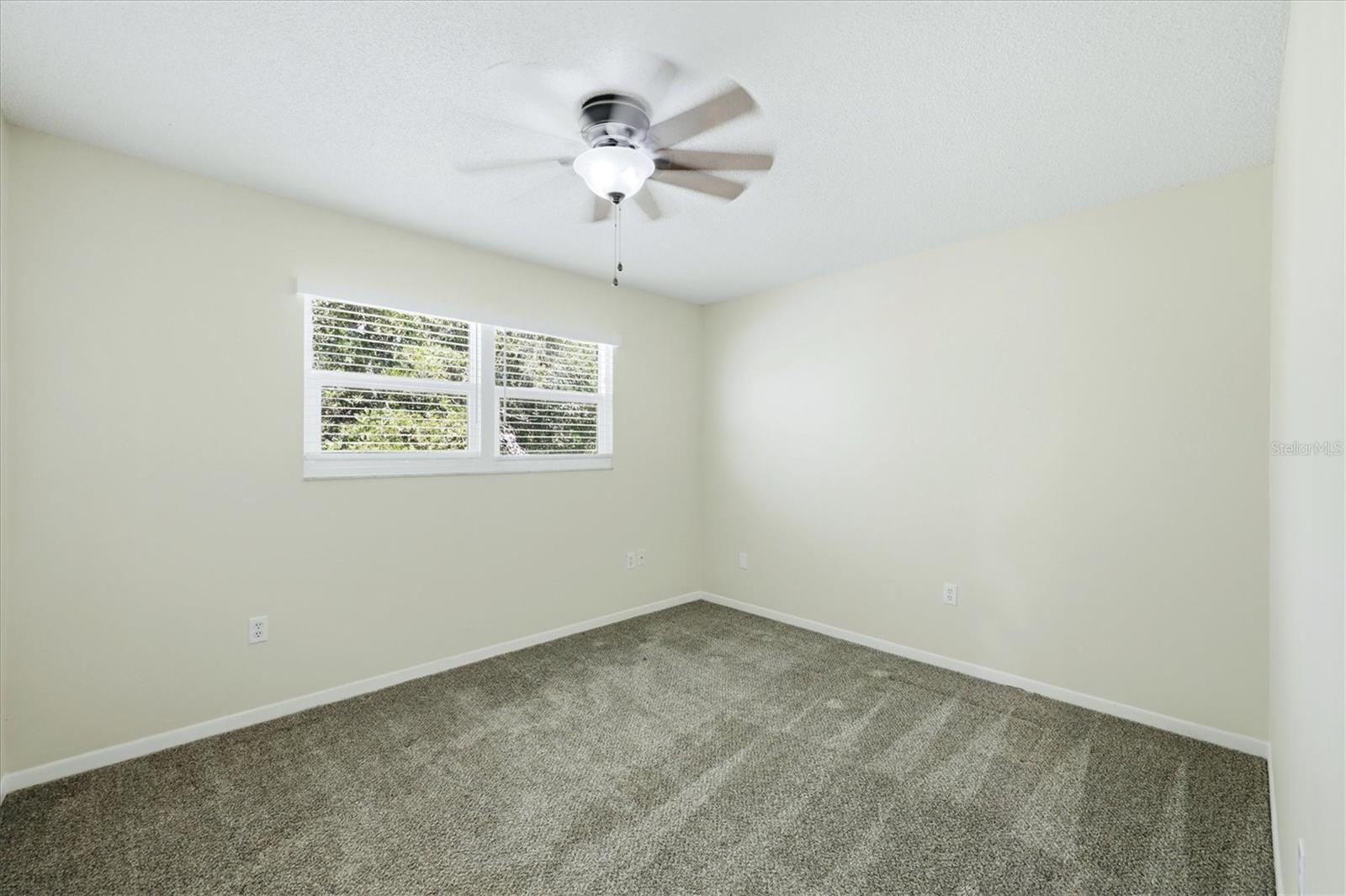 Image 33 of 59 For 1312 51st Avenue Drive W