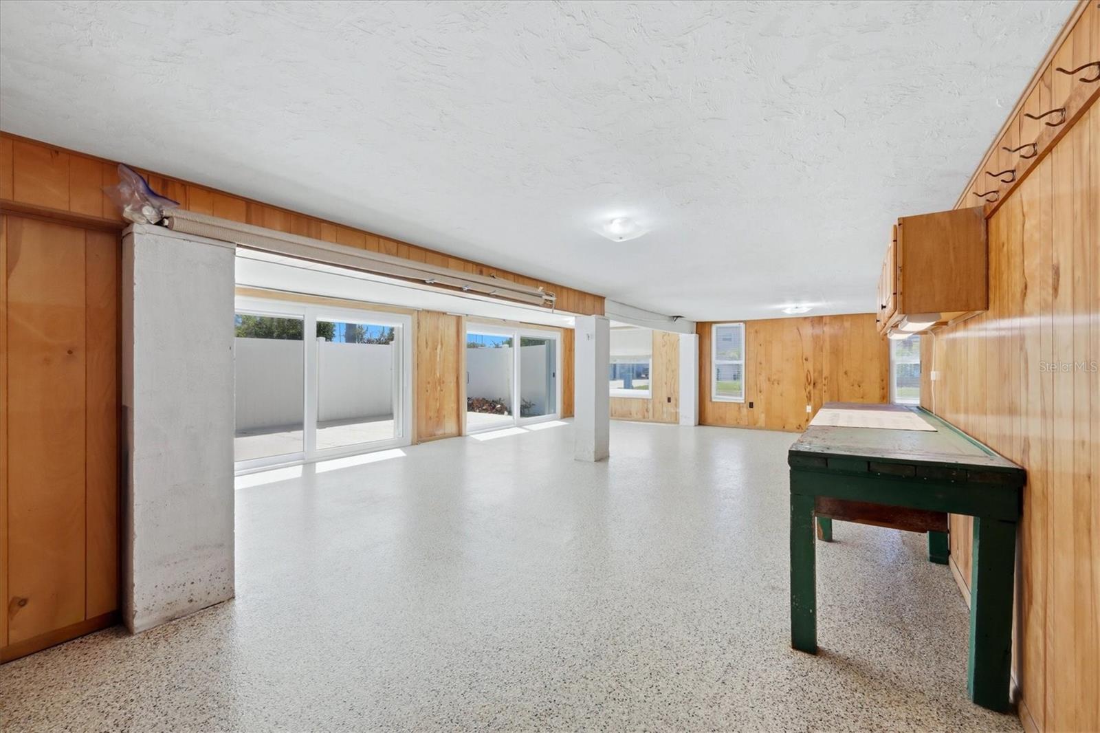 Image 37 of 59 For 1312 51st Avenue Drive W