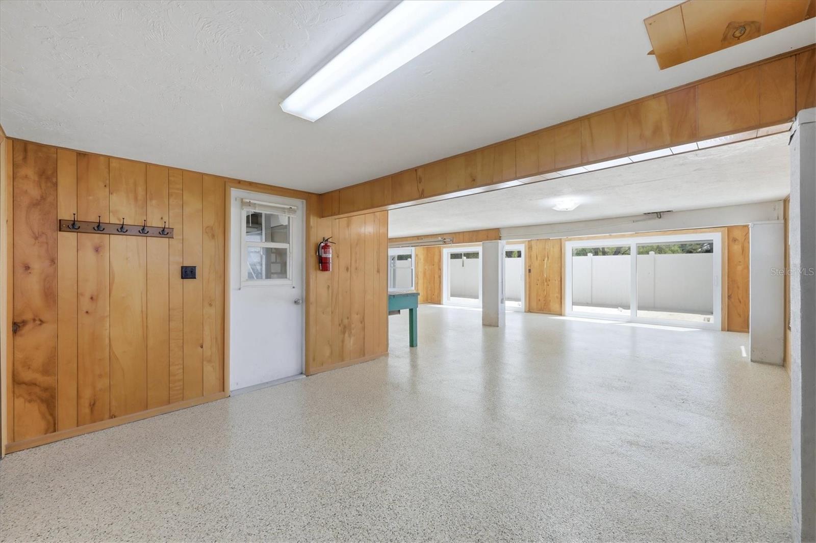 Image 40 of 59 For 1312 51st Avenue Drive W