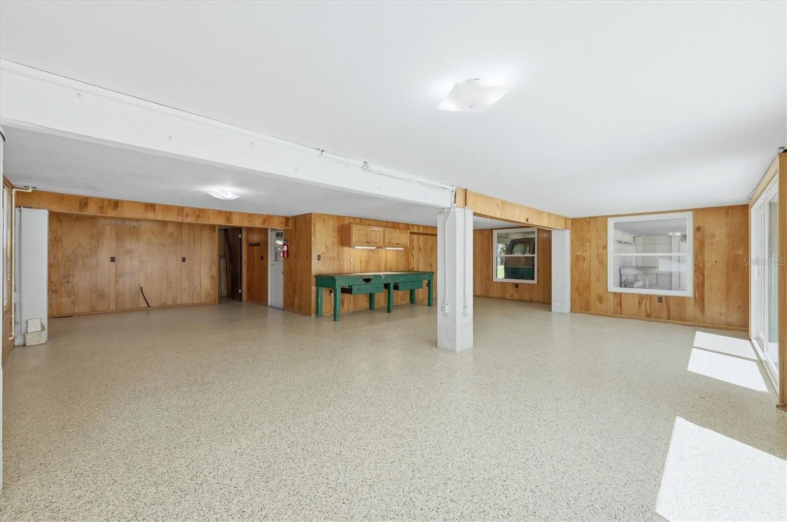 Image 41 of 59 For 1312 51st Avenue Drive W