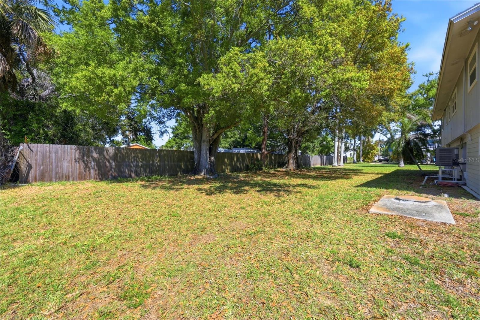 Image 46 of 59 For 1312 51st Avenue Drive W