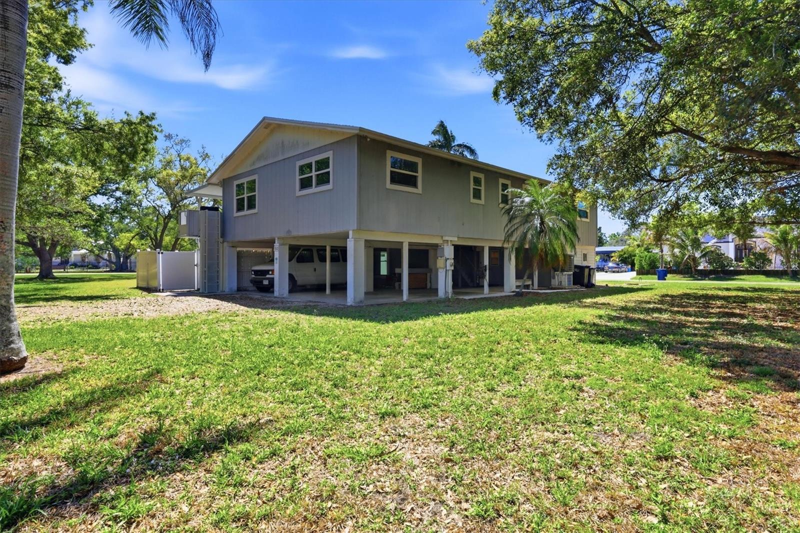 Image 48 of 59 For 1312 51st Avenue Drive W