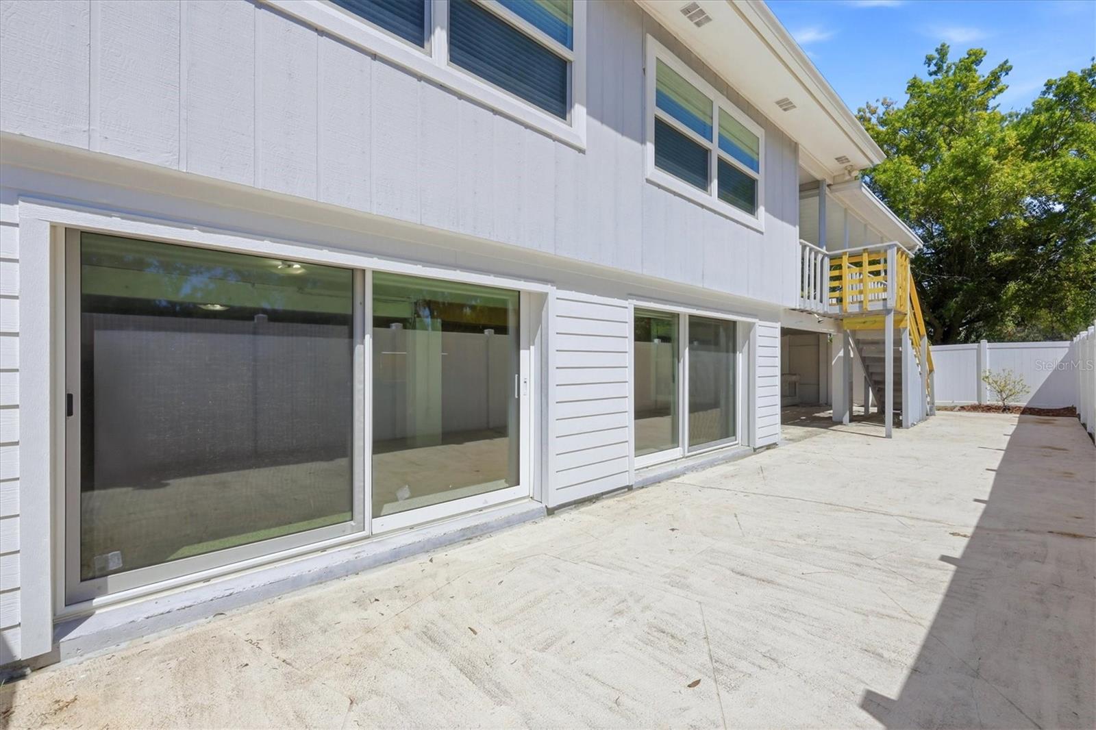 Image 9 of 59 For 1312 51st Avenue Drive W