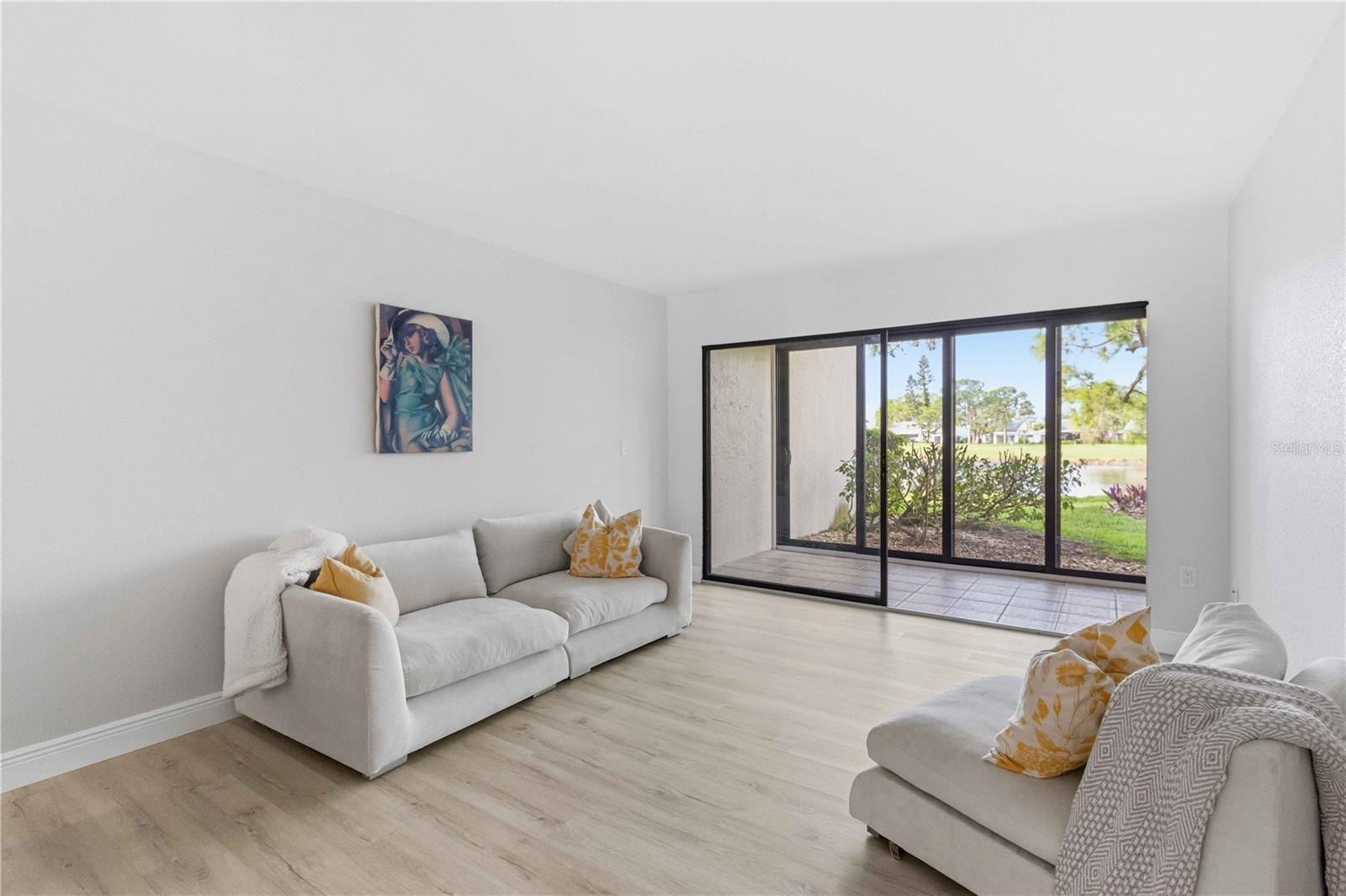 Image 7 of 30 For 3053 Taywood Mdws  3