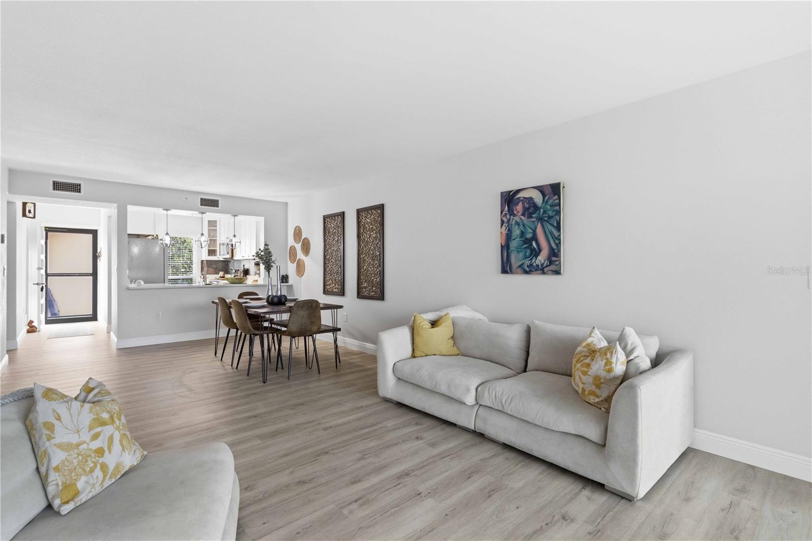 Image 8 of 30 For 3053 Taywood Mdws  3