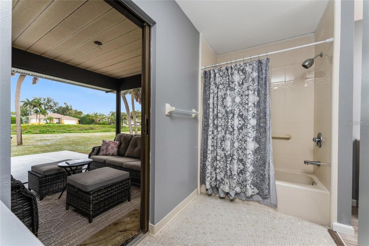 Image 8 of 24 For 880 Van Gogh Road